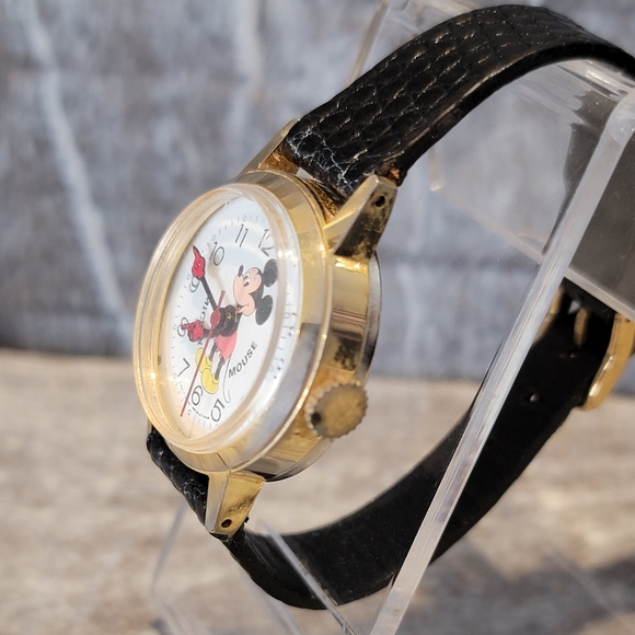 Vintage & Rare 1970s\' Bradley Disney Mickey Mouse 035S Wristwatch Running main image 6